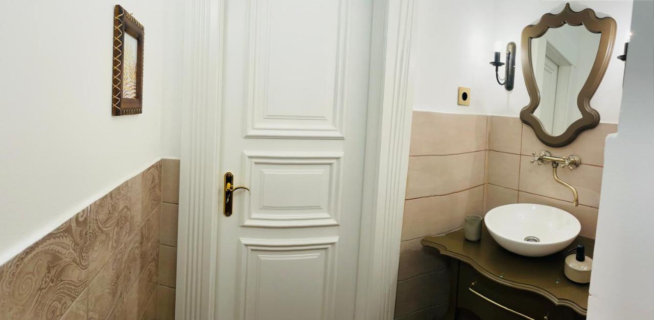 Villabaroque_Еґер Екстер'єр фото