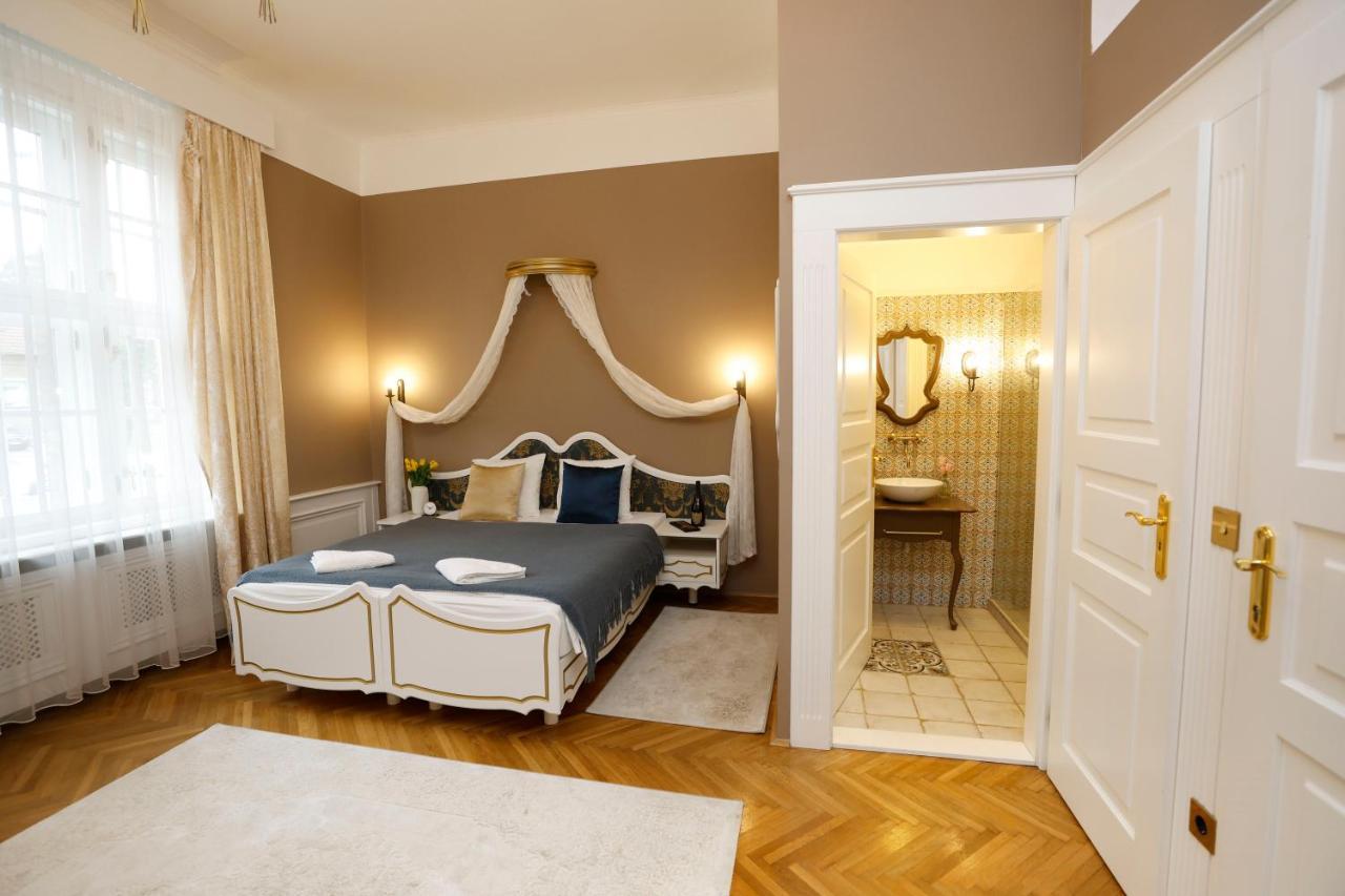 Villabaroque_Еґер Екстер'єр фото